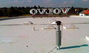 The PLASTFOIL<sup>®</sup> membrane on the roof of automobile dealership in Czech Republic