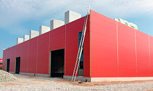 PLASTFOIL® secures a roof of a car service and tyre center in Estonia